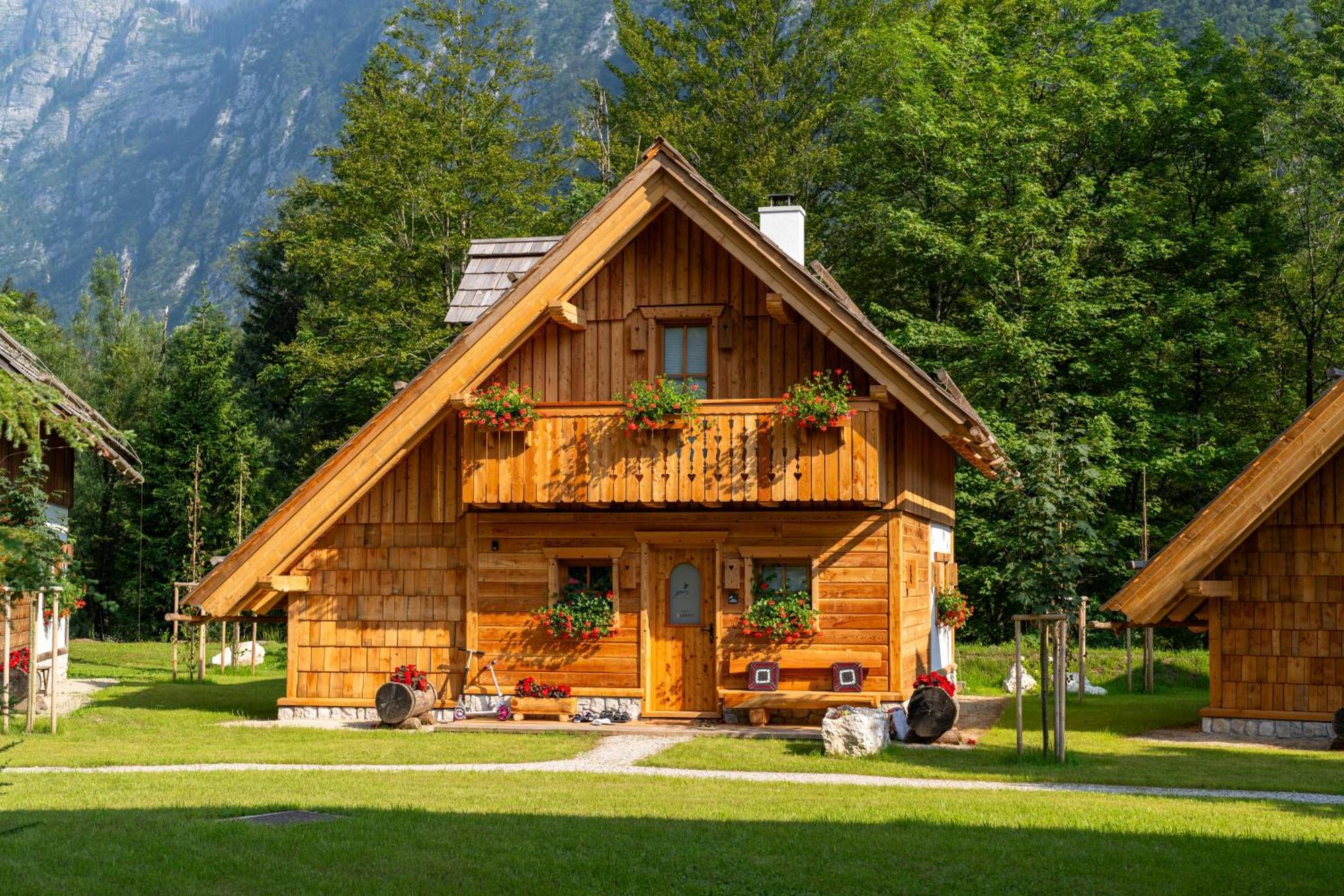 Alpik Chalets - Bohinj Exteriör bild