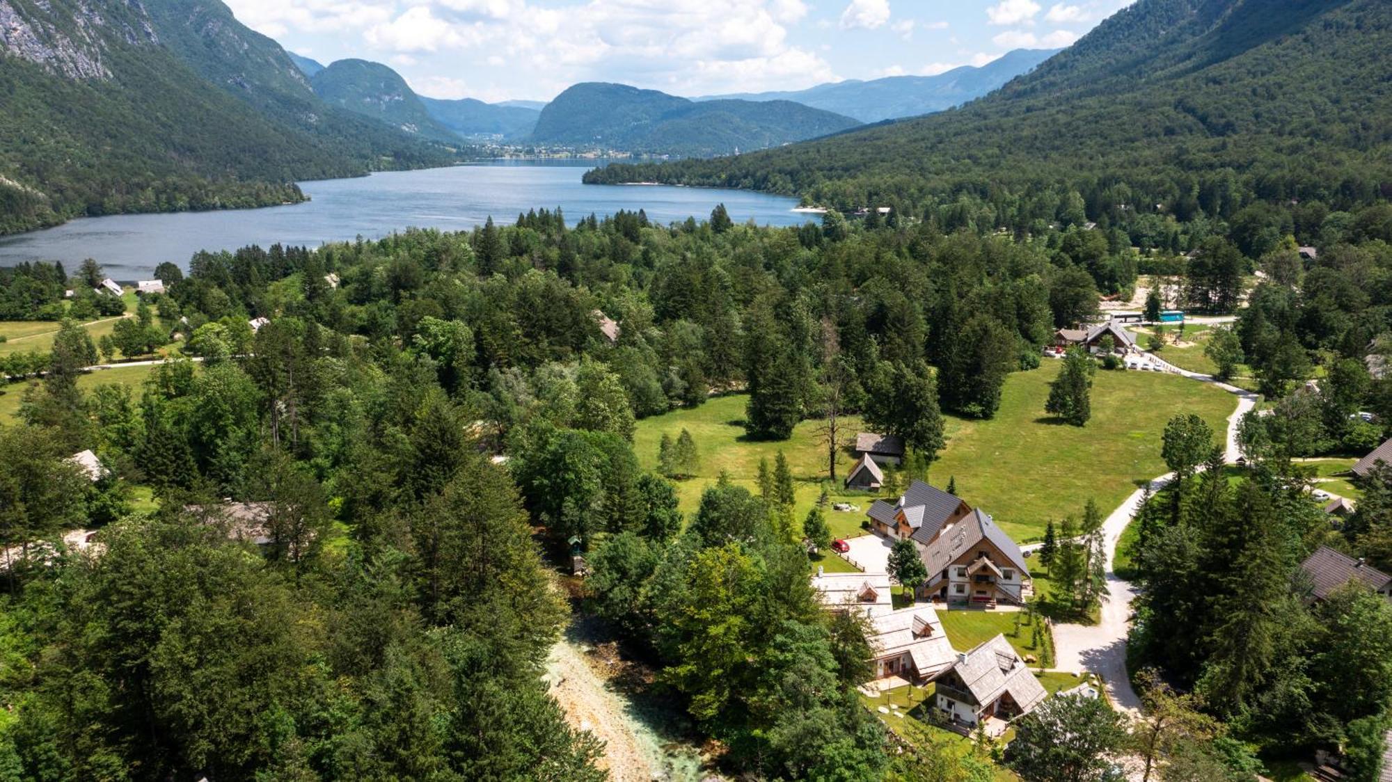 Alpik Chalets - Bohinj Exteriör bild